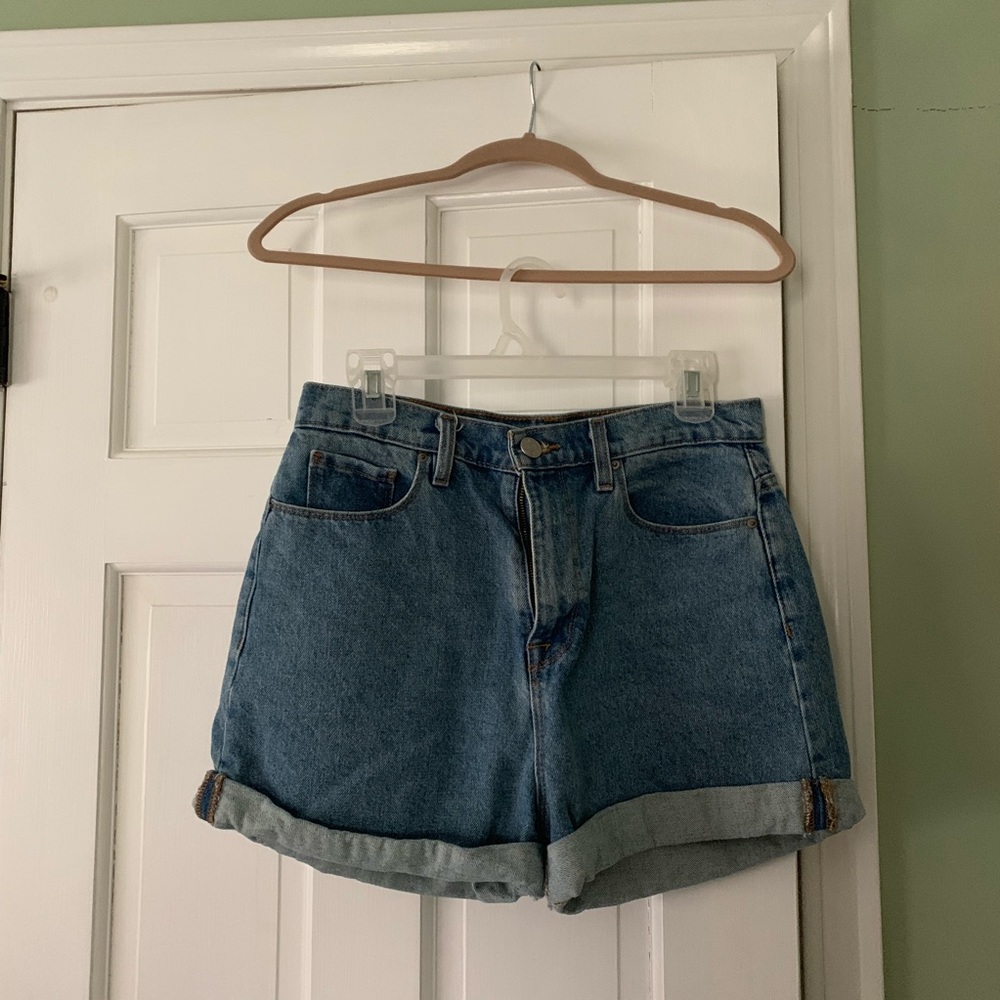 BDG Mom High Rise Denim Shorts fromUrbanOutfitters